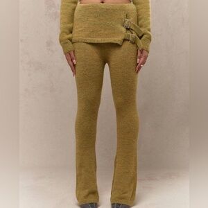 Missguided Knit High Waist Flare Pants w/ Buckle | Medium